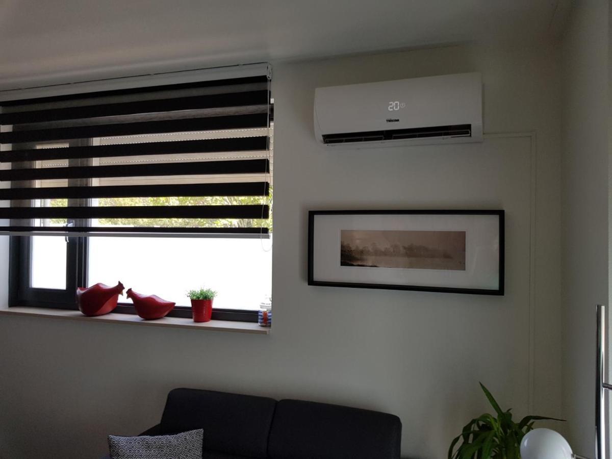 Elvis Presley Private Studio With Kitchen And Airconditioning Goes Buitenkant foto