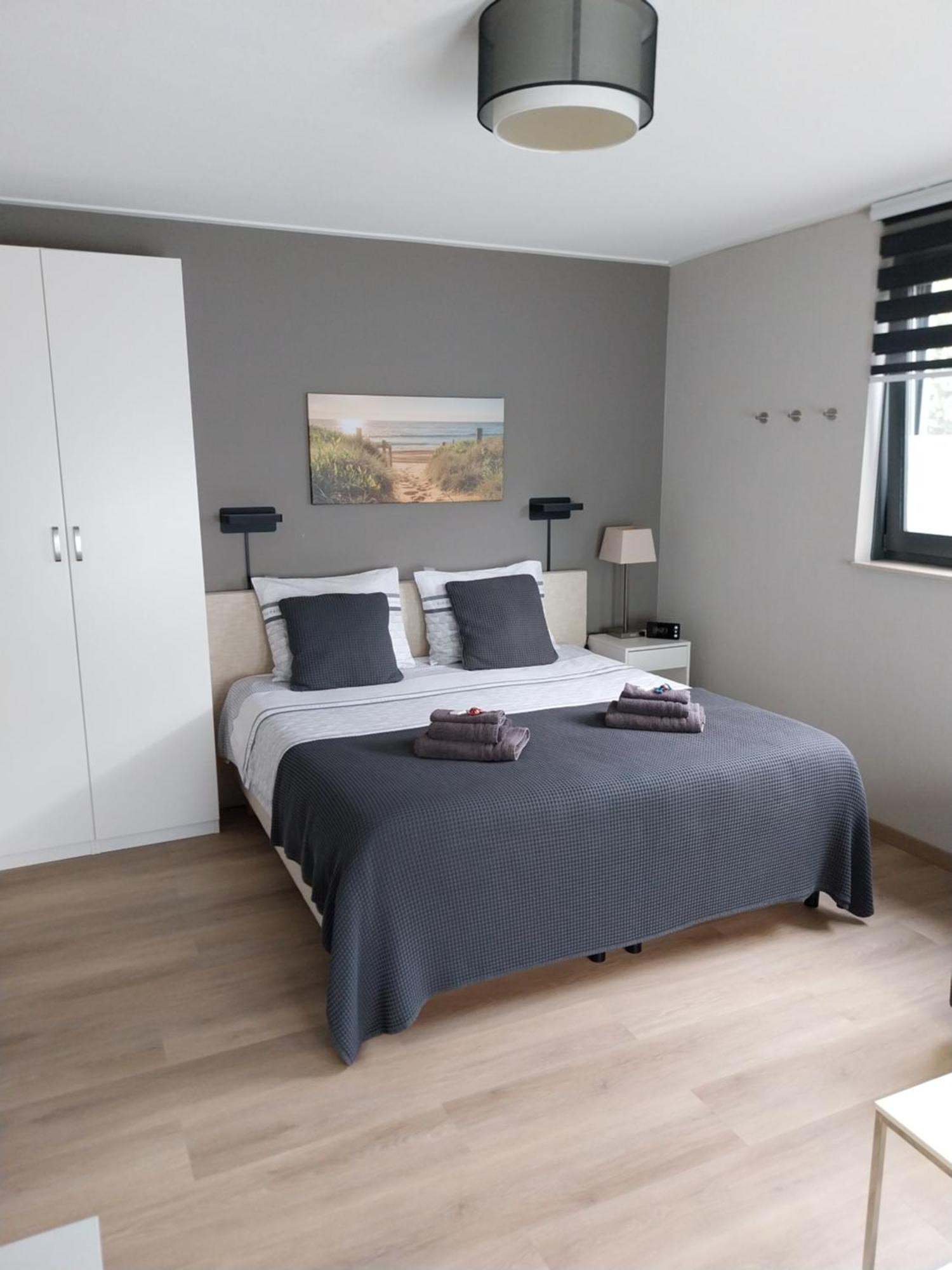 Elvis Presley Private Studio With Kitchen And Airconditioning Goes Buitenkant foto